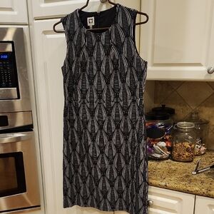 Elegant Black and White Patterned Dress